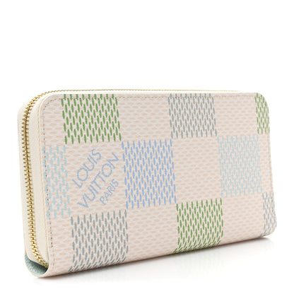 Louis Vuitton Damierlicious Zippy Wallet Pistachio Green 3 of 12