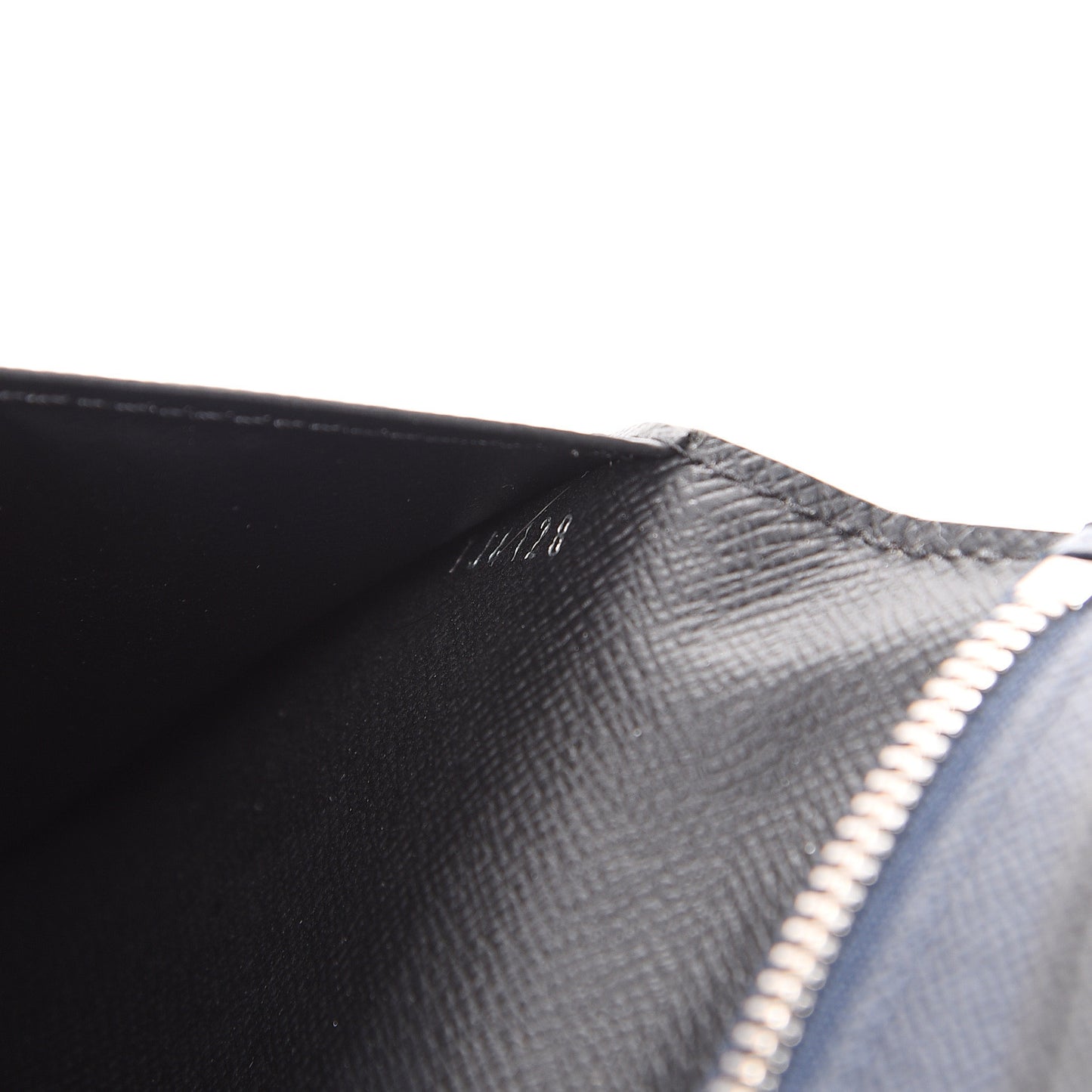 Taiga Alexandre Wallet Black