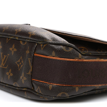 Louis Vuitton Monogram Beaubourg MM Messenger Bag 10 of 10