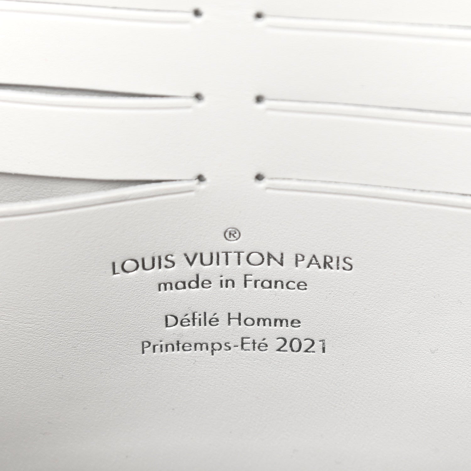 Louis Vuitton Taurillon Monogram LV Friends Soft Trunk Wallet White 6 of 11