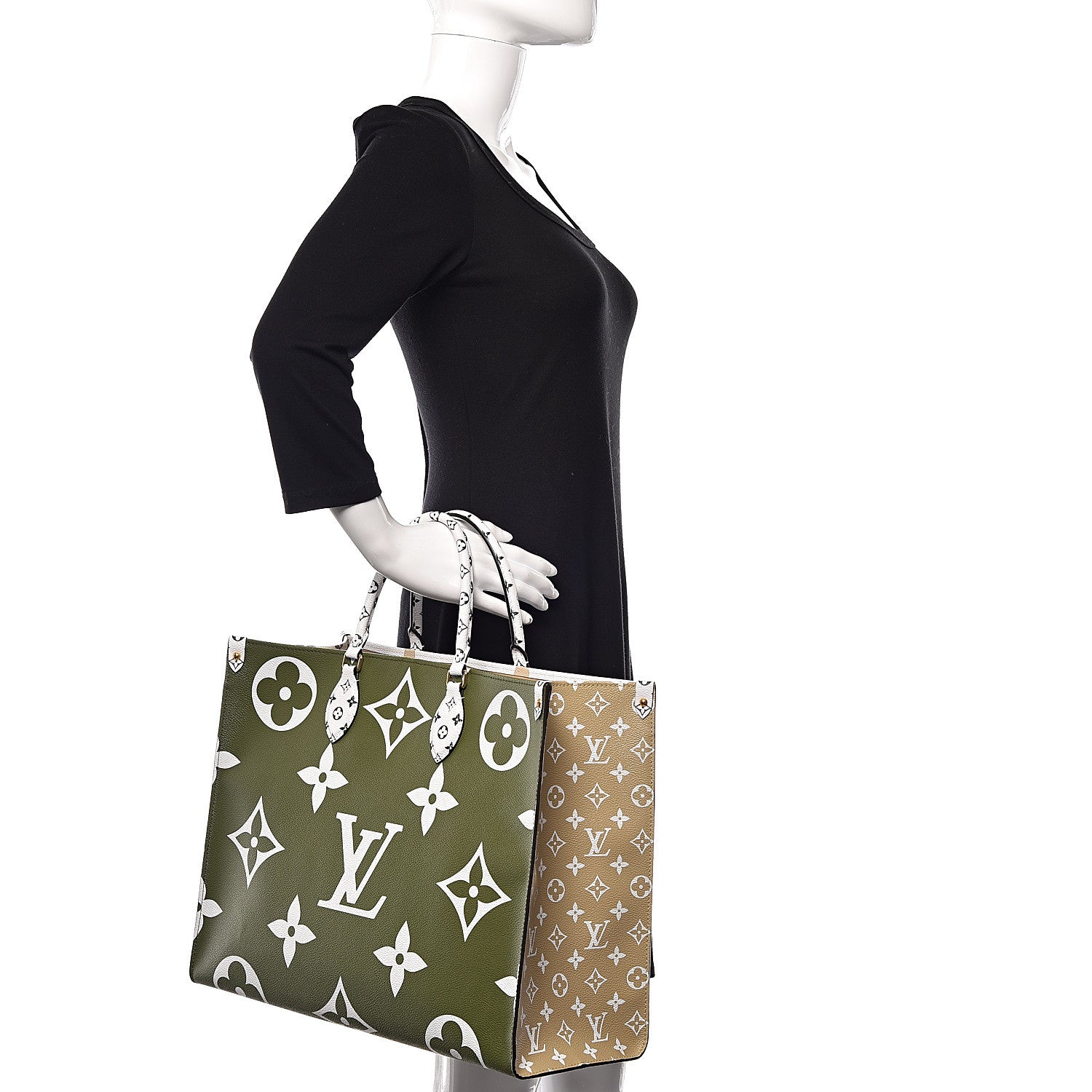 Louis Vuitton Monogram Giant Onthego GM Kaki Beige 3 of 11