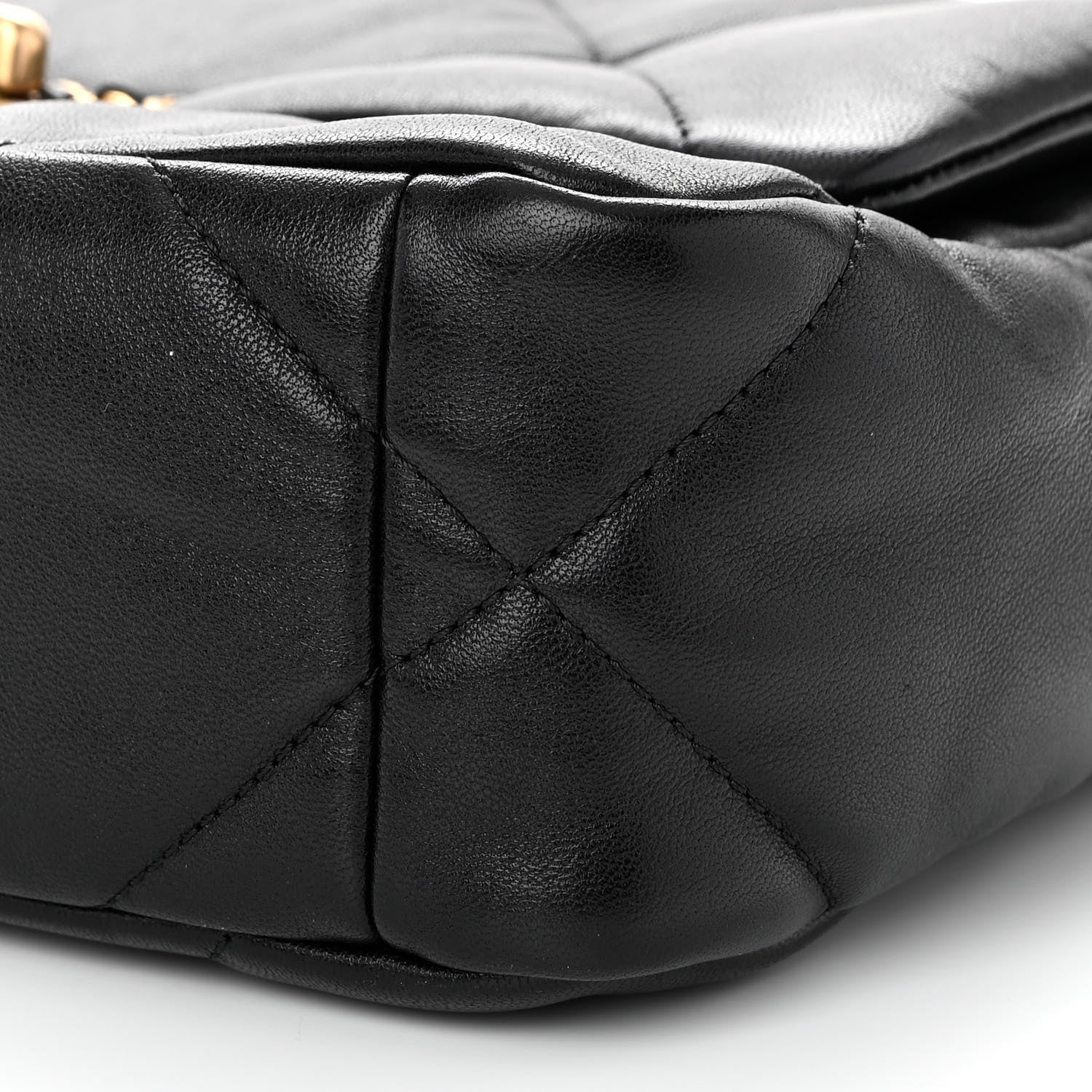Chanel Lambskin Quilted Medium Chanel 19 Flap Black 10 of 10
