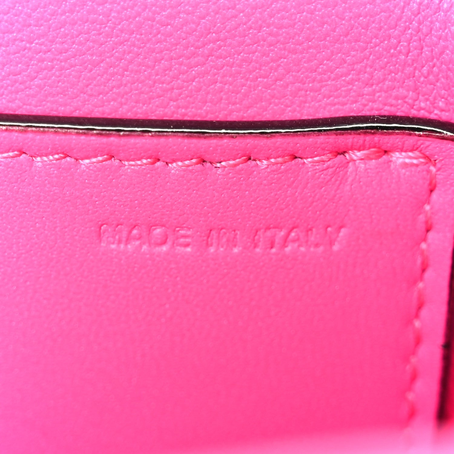 Valentino Garavani Nappa Monochrome One Stud Chain Clutch Pink PP 6 of 10