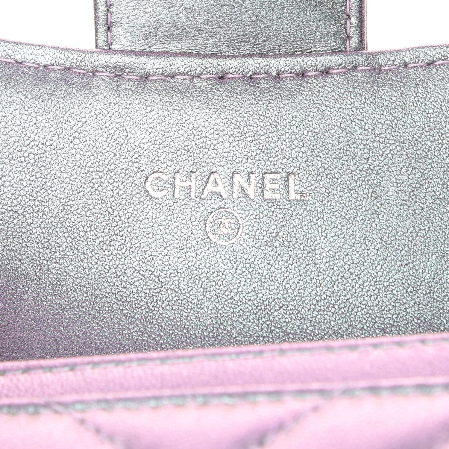 Chanel Iridescent Lambskin Chevron Quilted Reissue Card Holder Light Purple 6 of 9