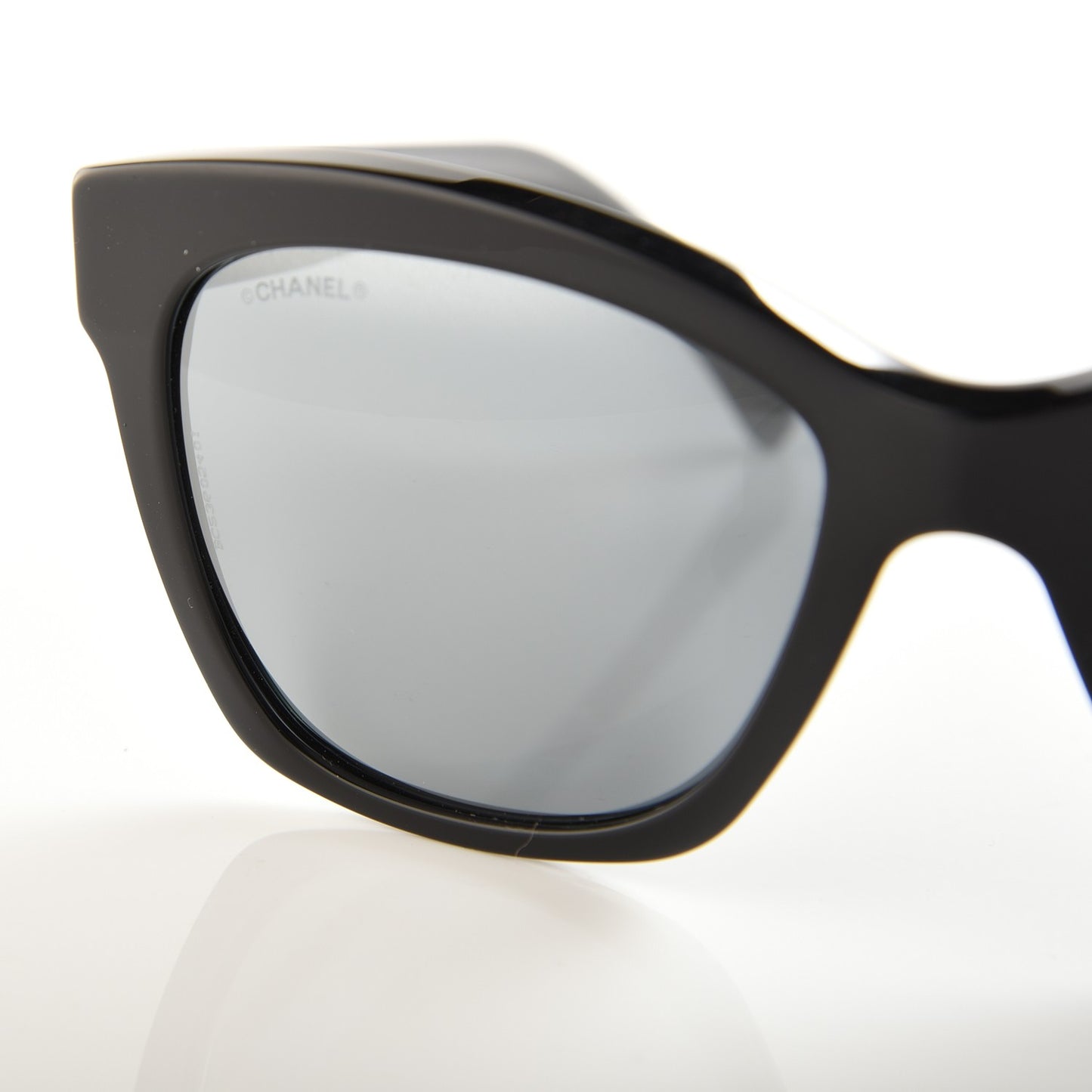 CC Butterfly Signature Sunglasses 5313 Black