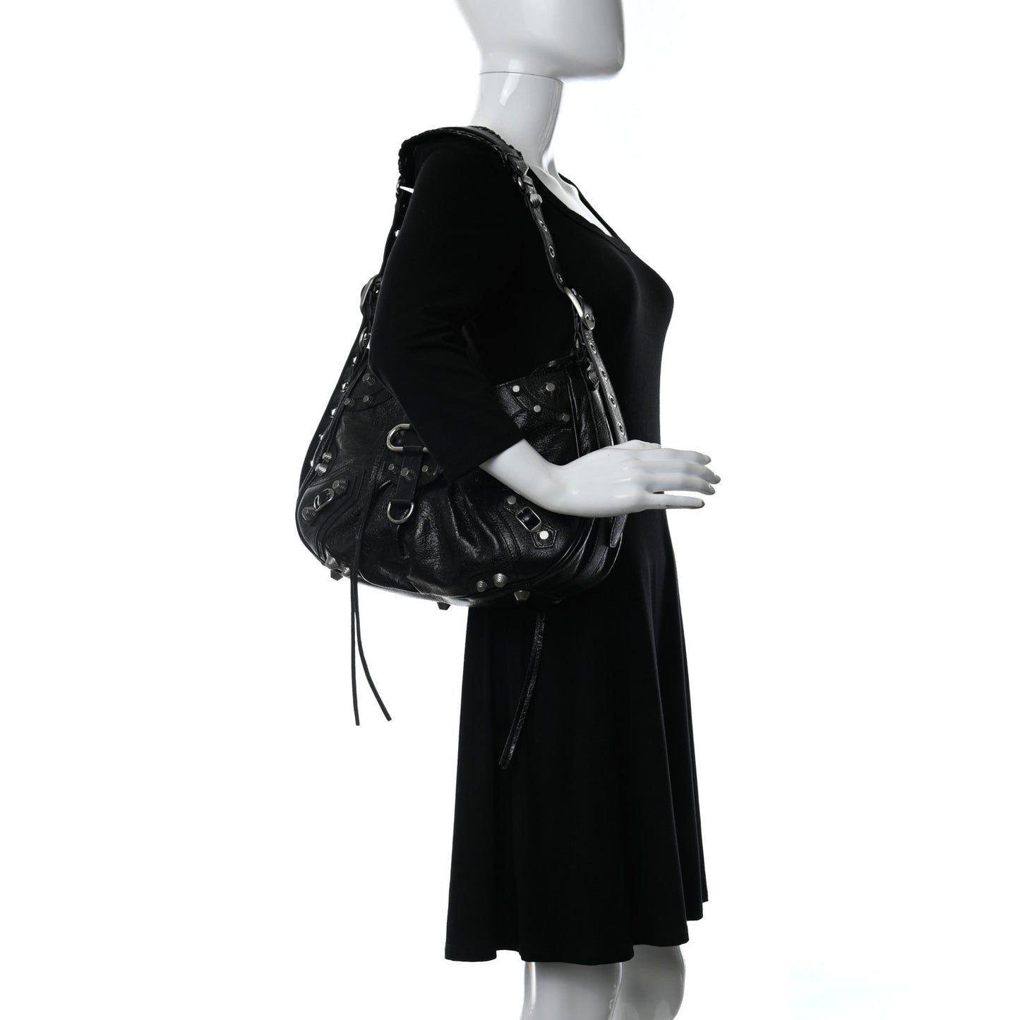 Agneau Arena Medium Le Cagole Shoulder Bag Black