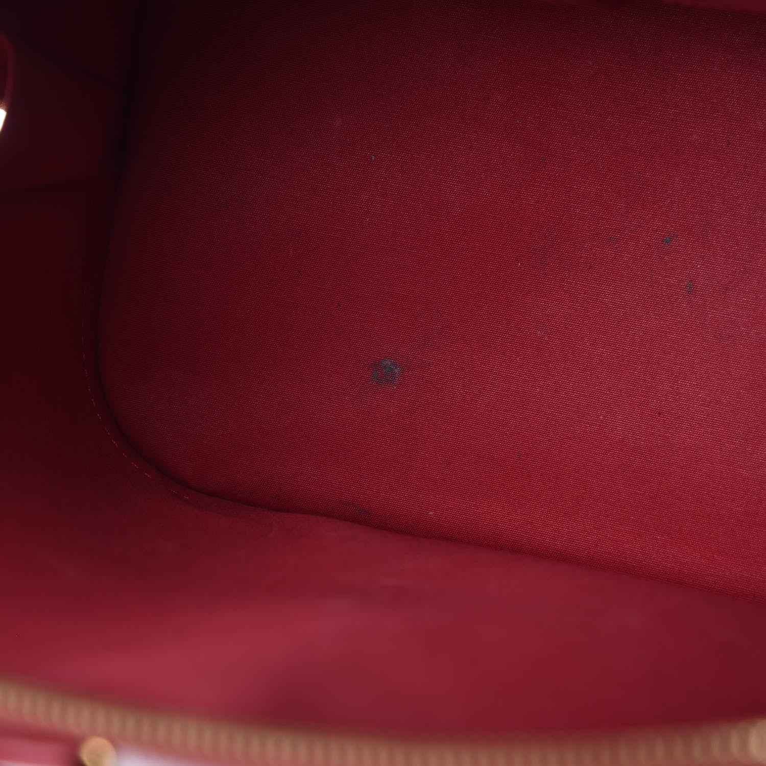 Louis Vuitton Vernis Alma GM Pomme D'Amour 10 of 20