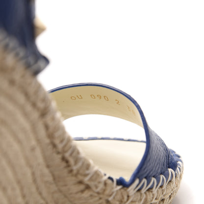 Valentino Garavani Grained Calfskin Rockstud Ankle Strap Espadrille 15/105mm Wedge Sandals 38 Blu Delft Natural 9 of 10
