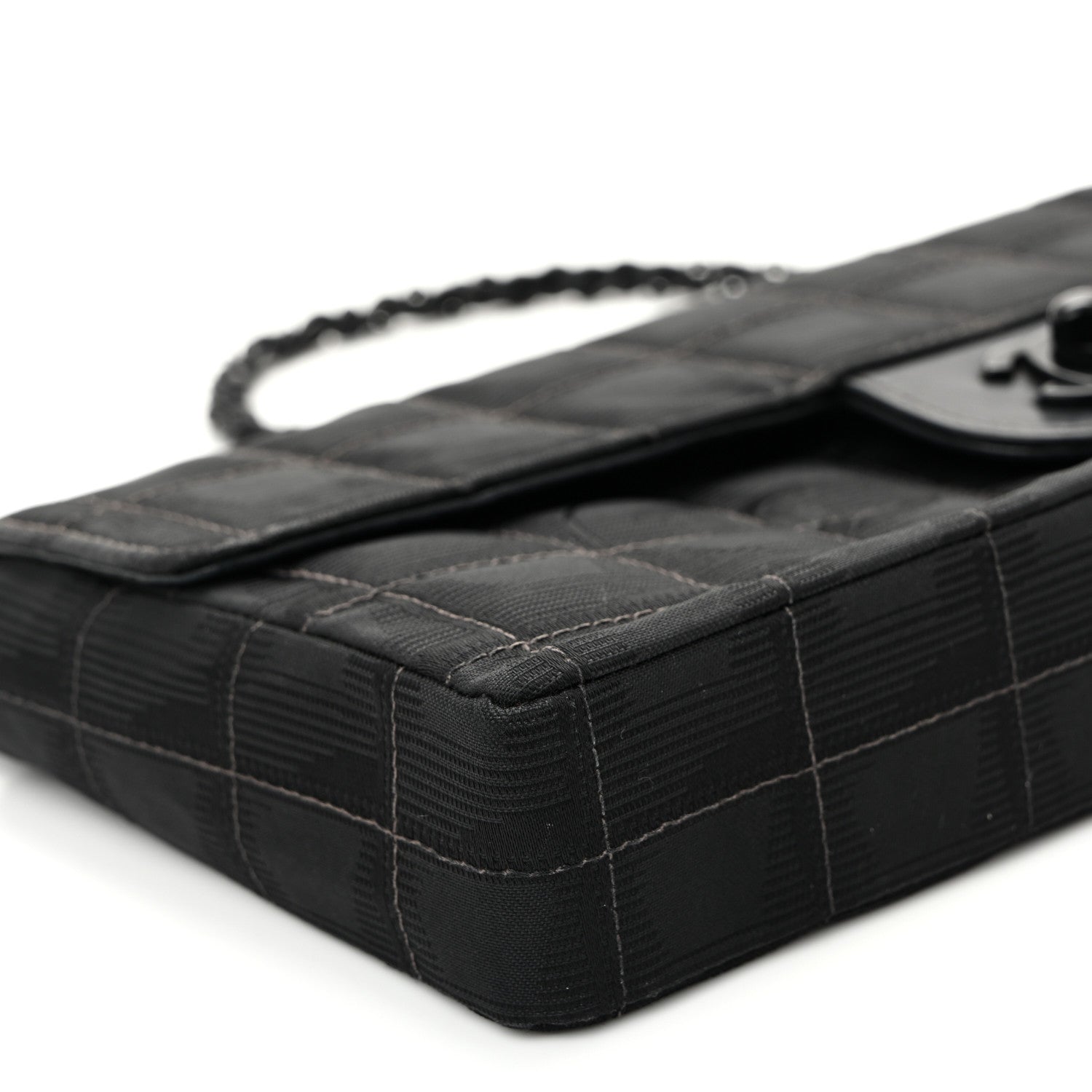 Chanel Nylon Travel East West Flap Black 16 of 21