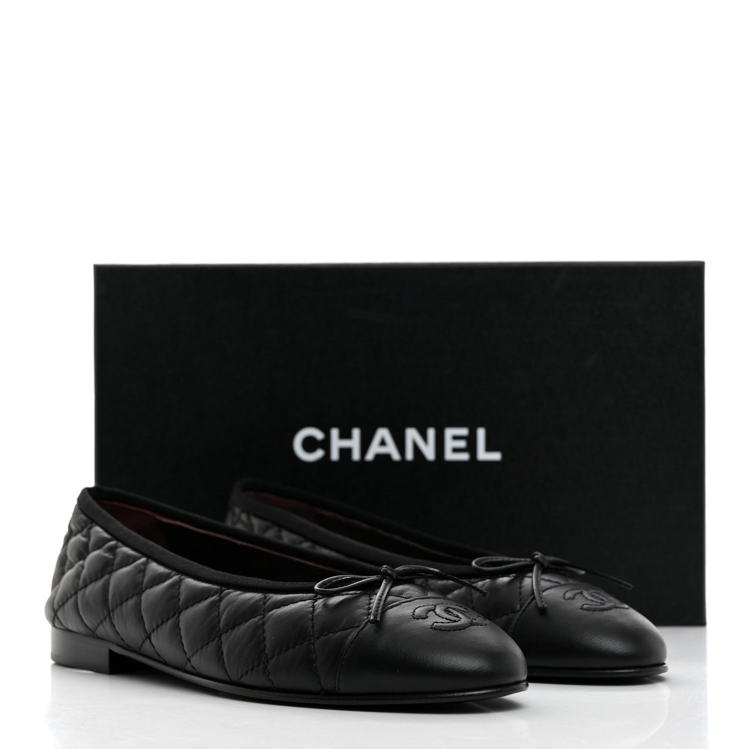 Chanel Aged Calfskin Quilted CC Cap Toe Ballerina Flats 37.5 Black 9 of 9