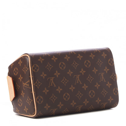 Louis Vuitton Monogram Dopp Kit Toilet Pouch 3 of 9