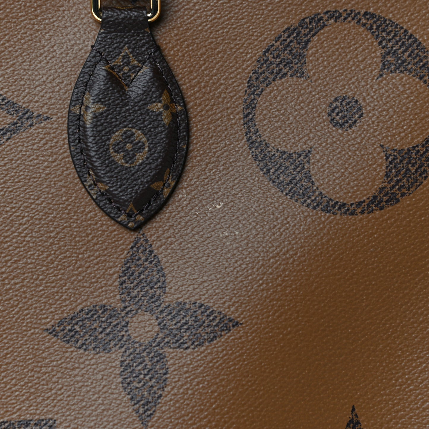 Reverse Monogram Giant Onthego GM