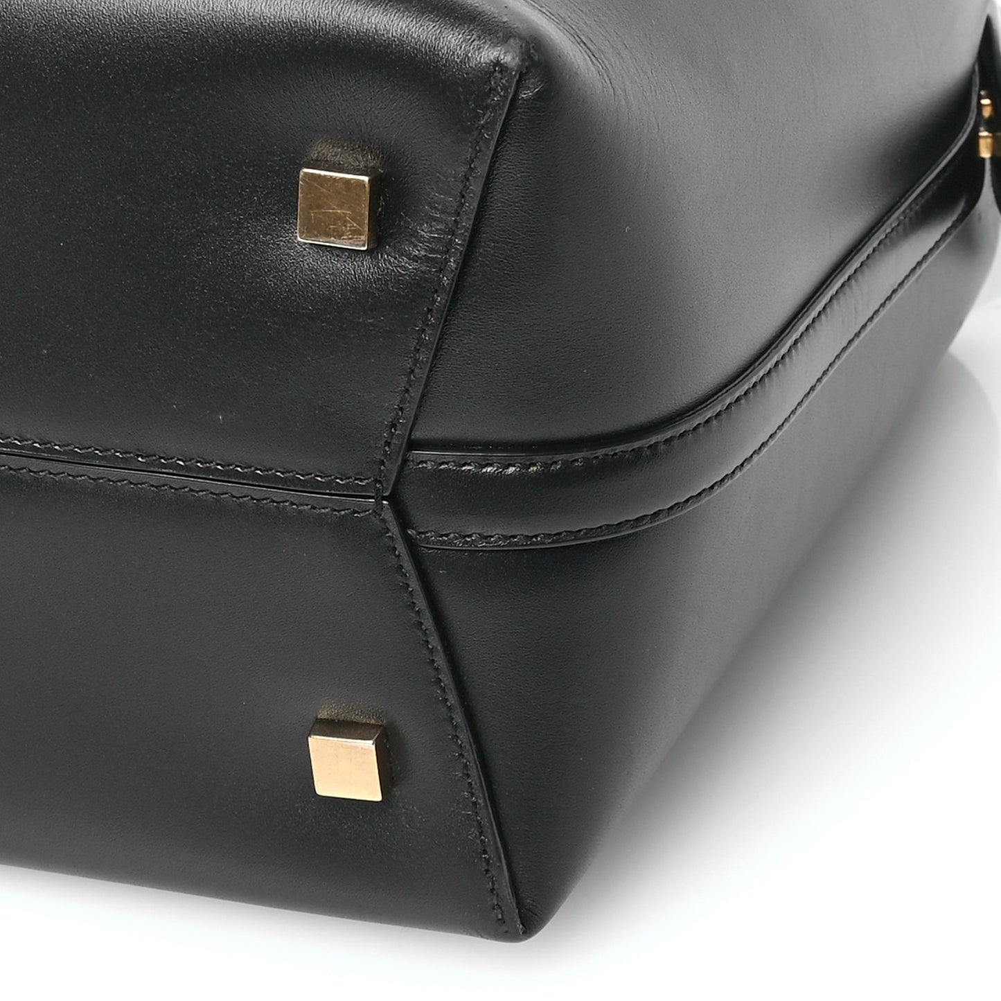 Shiny Calfskin Le 37 Mini Bucket Bag Black