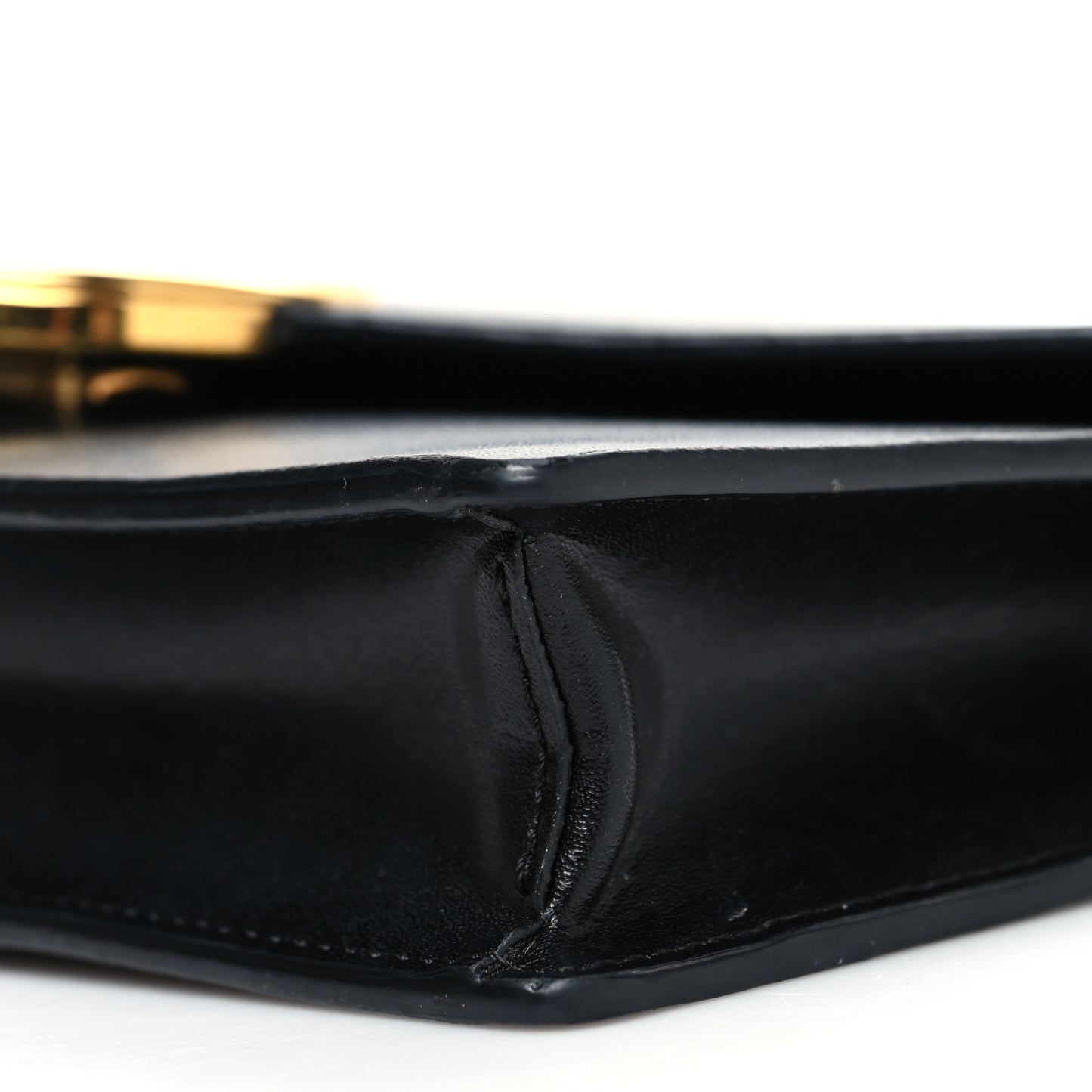 Vitello Liberty Lucido F is Fendi Medium Envelope Wallet on Chain Black