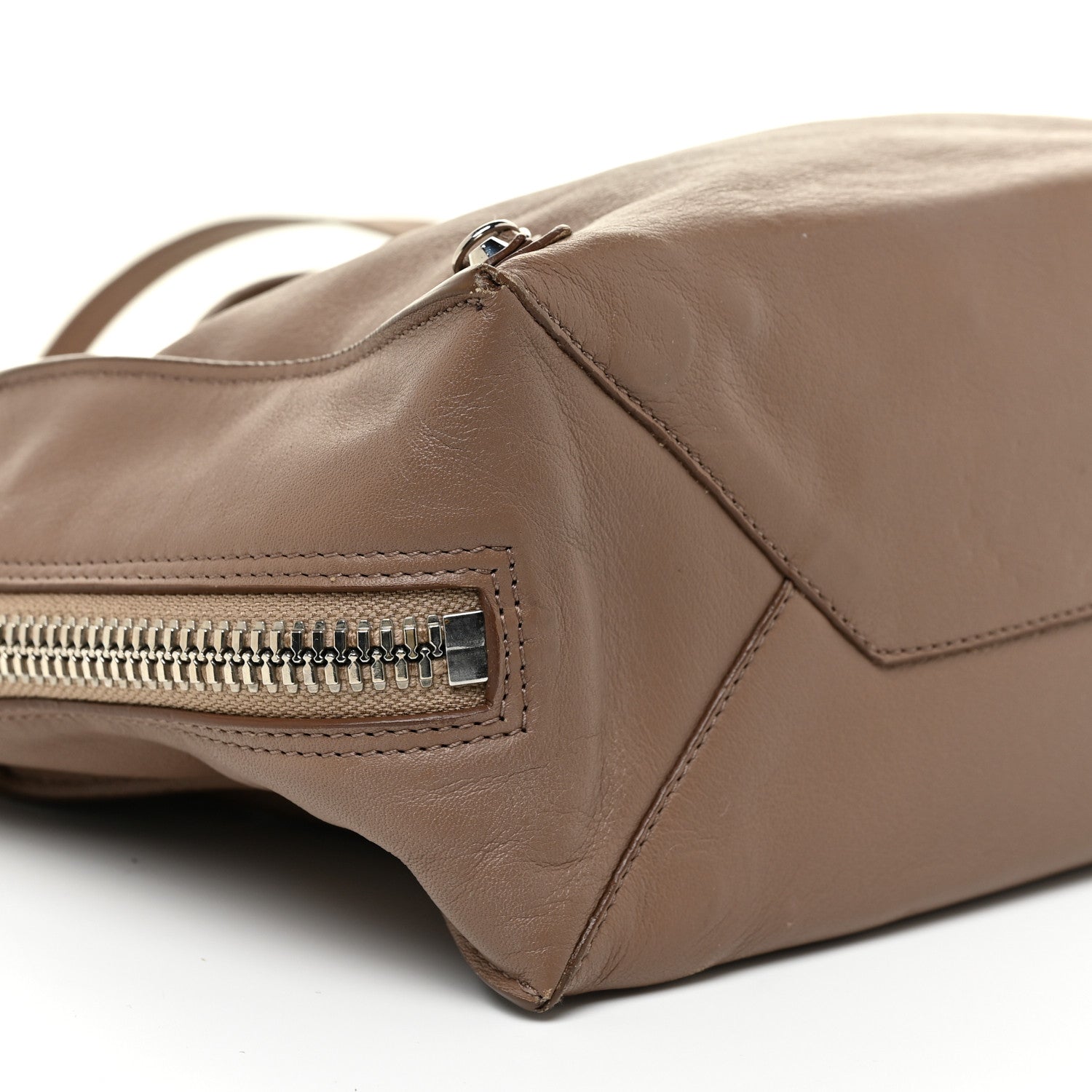 Balenciaga Veau Papier A6 Zip Around Tote Castagna 10 of 24