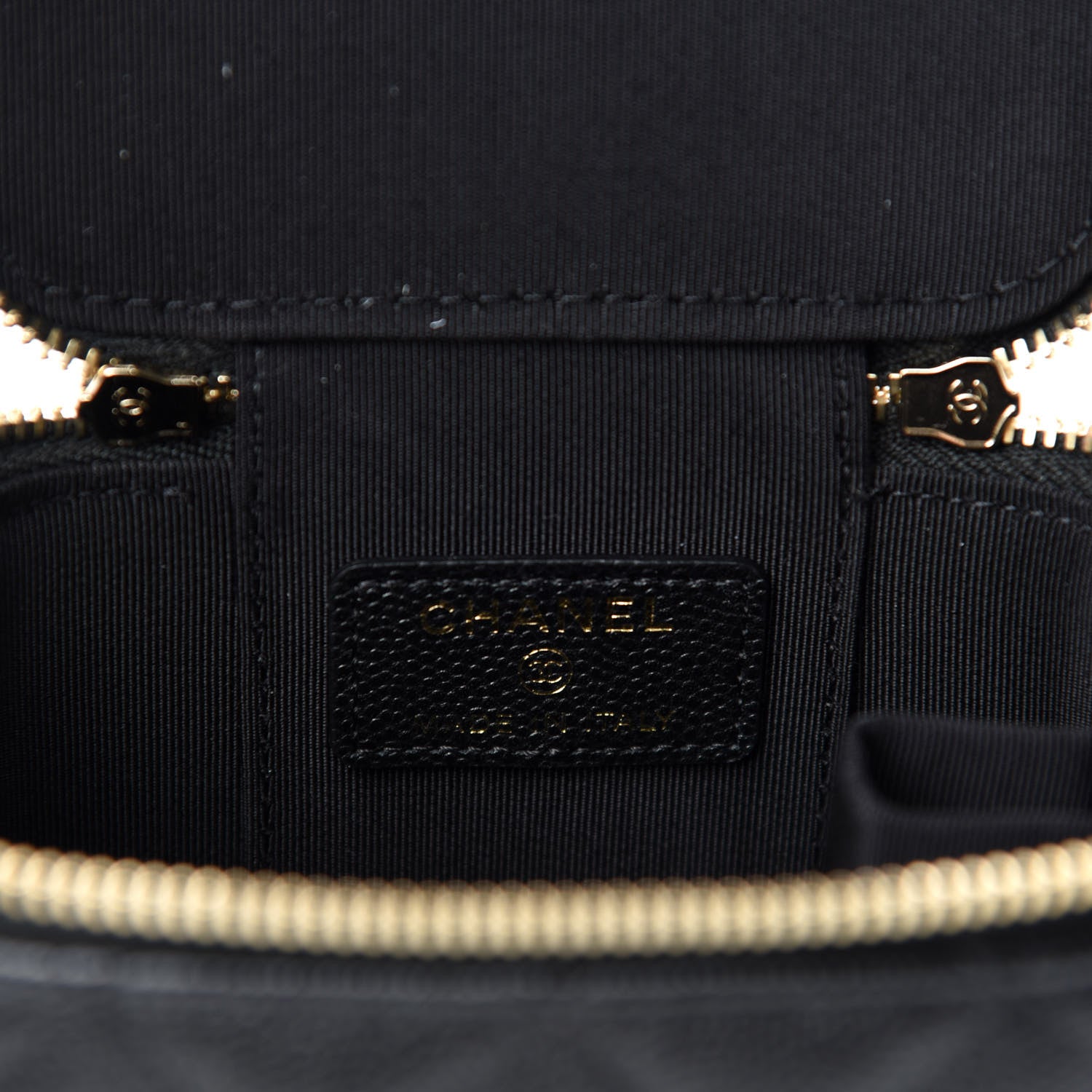 Chanel Caviar Quilted Mini Pearl On Top Vanity Case With Chain Black 8 of 11