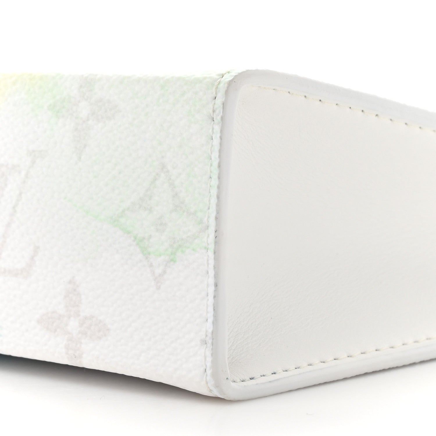 Louis Vuitton Monogram Watercolor Pochette Voyage MM Multicolor 7 of 8