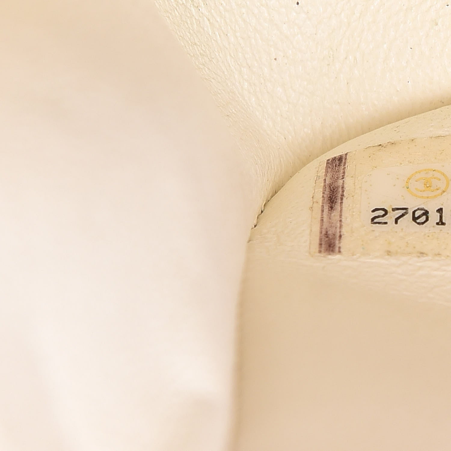 Chanel Caviar Quilted Medium Double Flap White 7 of 14