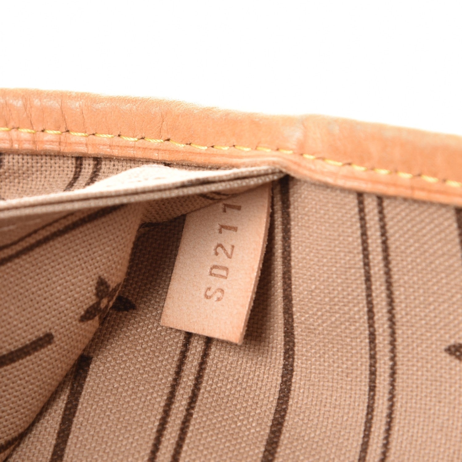 Louis Vuitton Monogram Neverfull MM 8 of 8