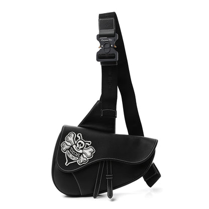 Christian Dior X SHAWN STUSSY Grained Calfskin Bee Saddle Bag Black 1 of 10