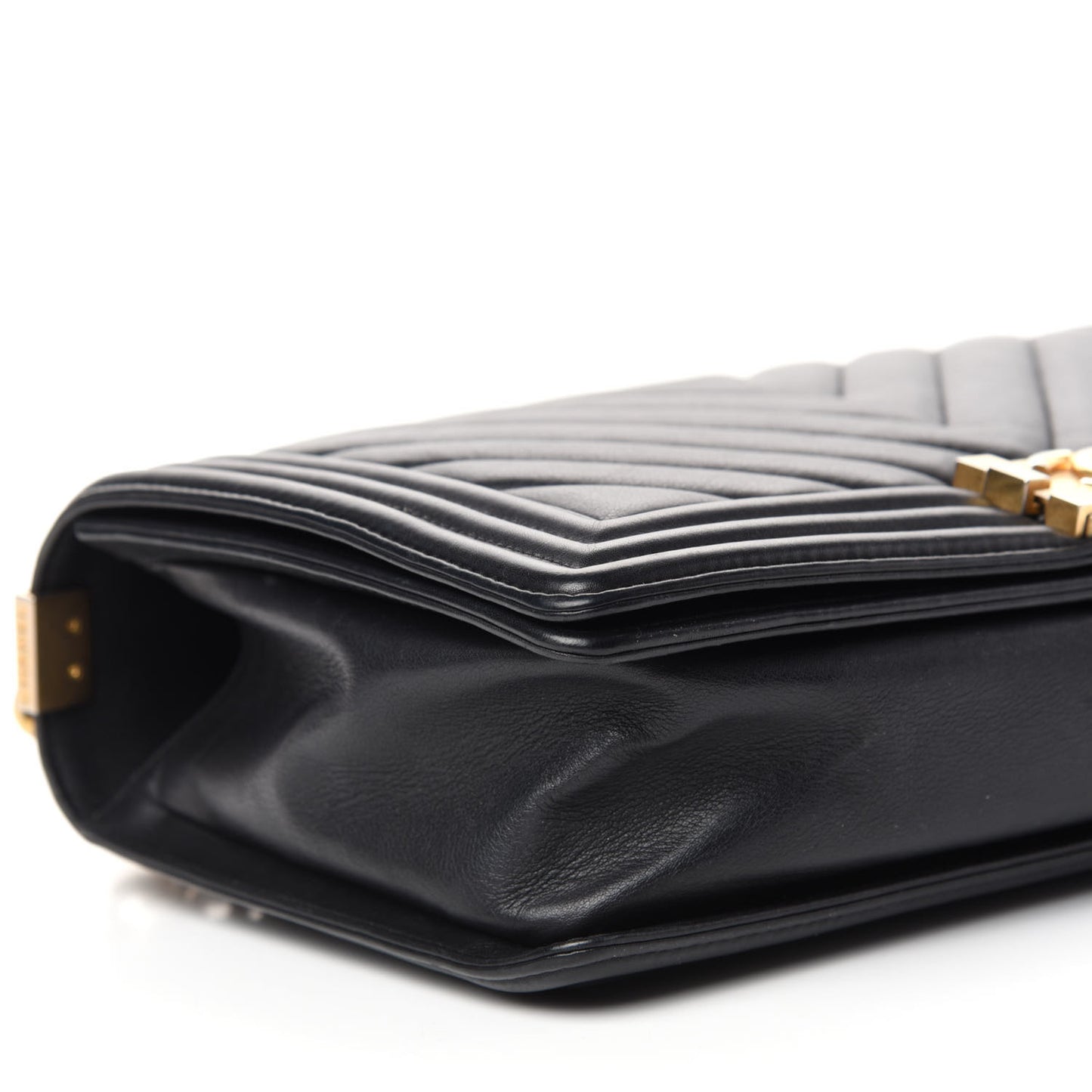 Calfskin Chevron Quilted New Medium Boy Flap Black