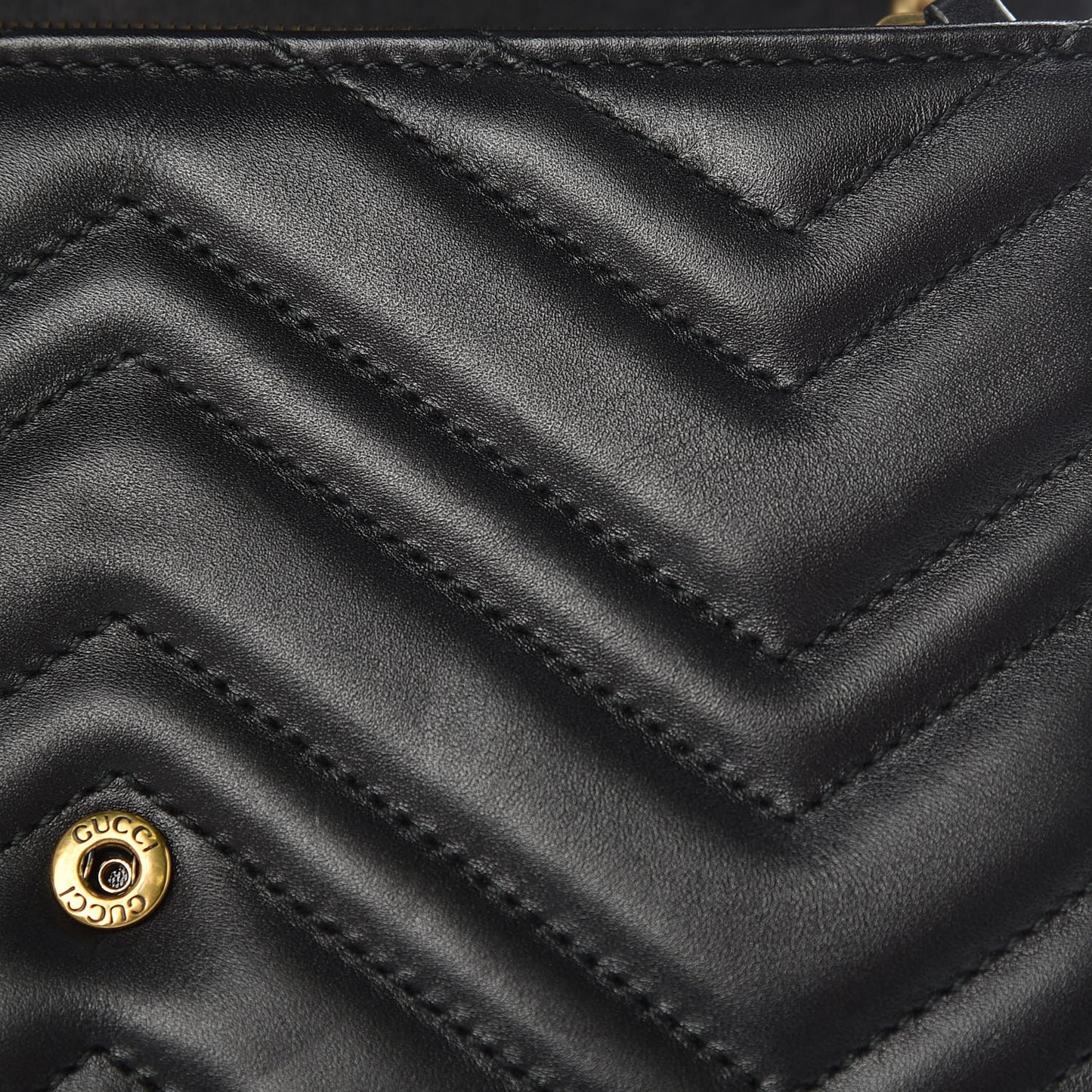Calfskin Matelasse GG Marmont Chain Wallet Black