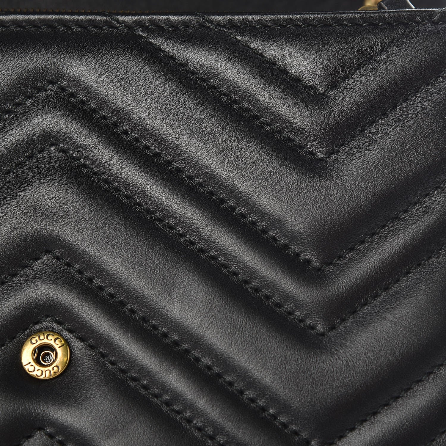 Gucci Calfskin Matelasse GG Marmont Chain Wallet Black 9 of 11