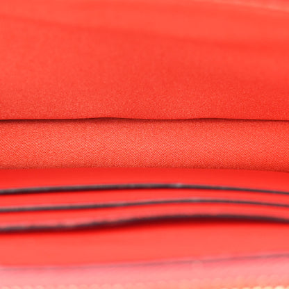 Valentino Garavani Vitello Rockstud Wallet On Chain Rouge Pur 5 of 11
