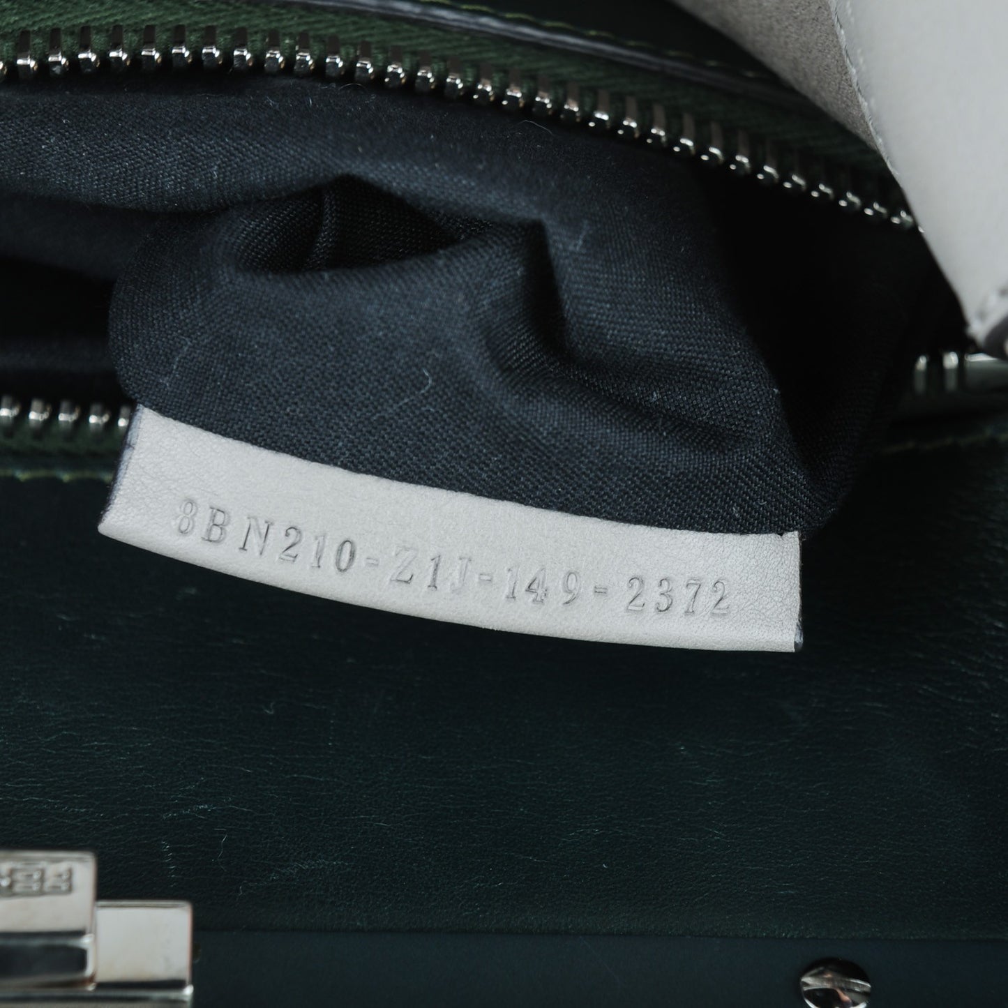 Vitello Dolce Marmol Large Peekaboo Iconic Satchel Asfalto Verde Salvia