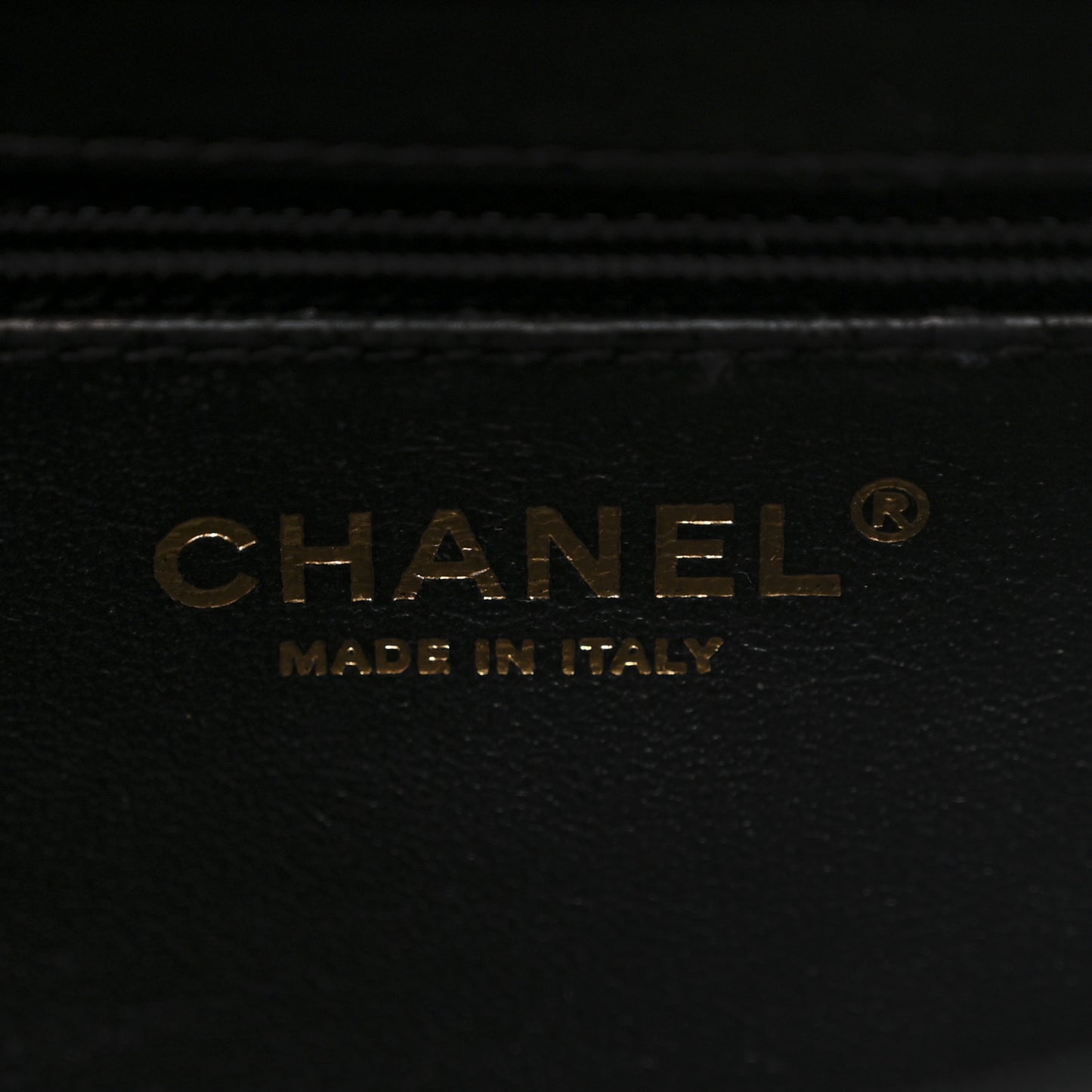 Caviar Quilted Medium Business Affinity Flap Black