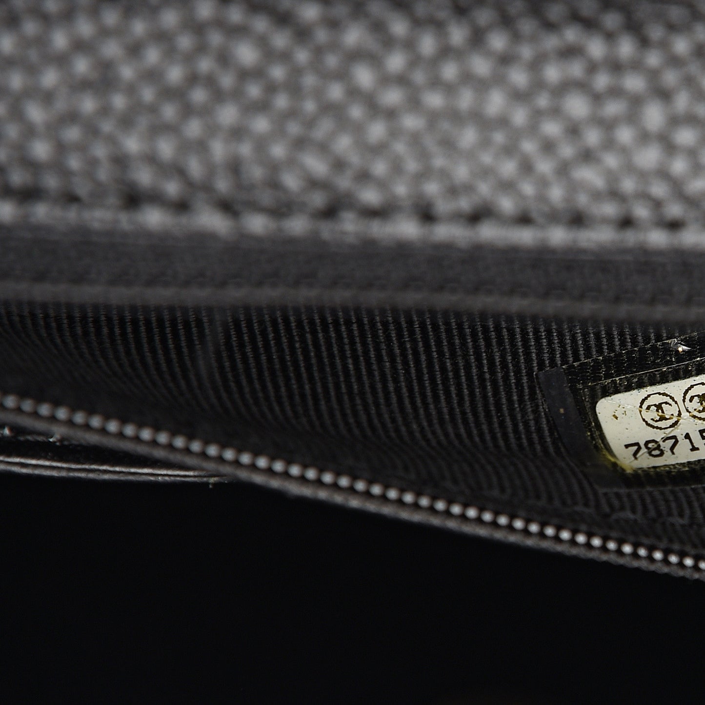 Caviar Quilted Jumbo Kelly Flap Black