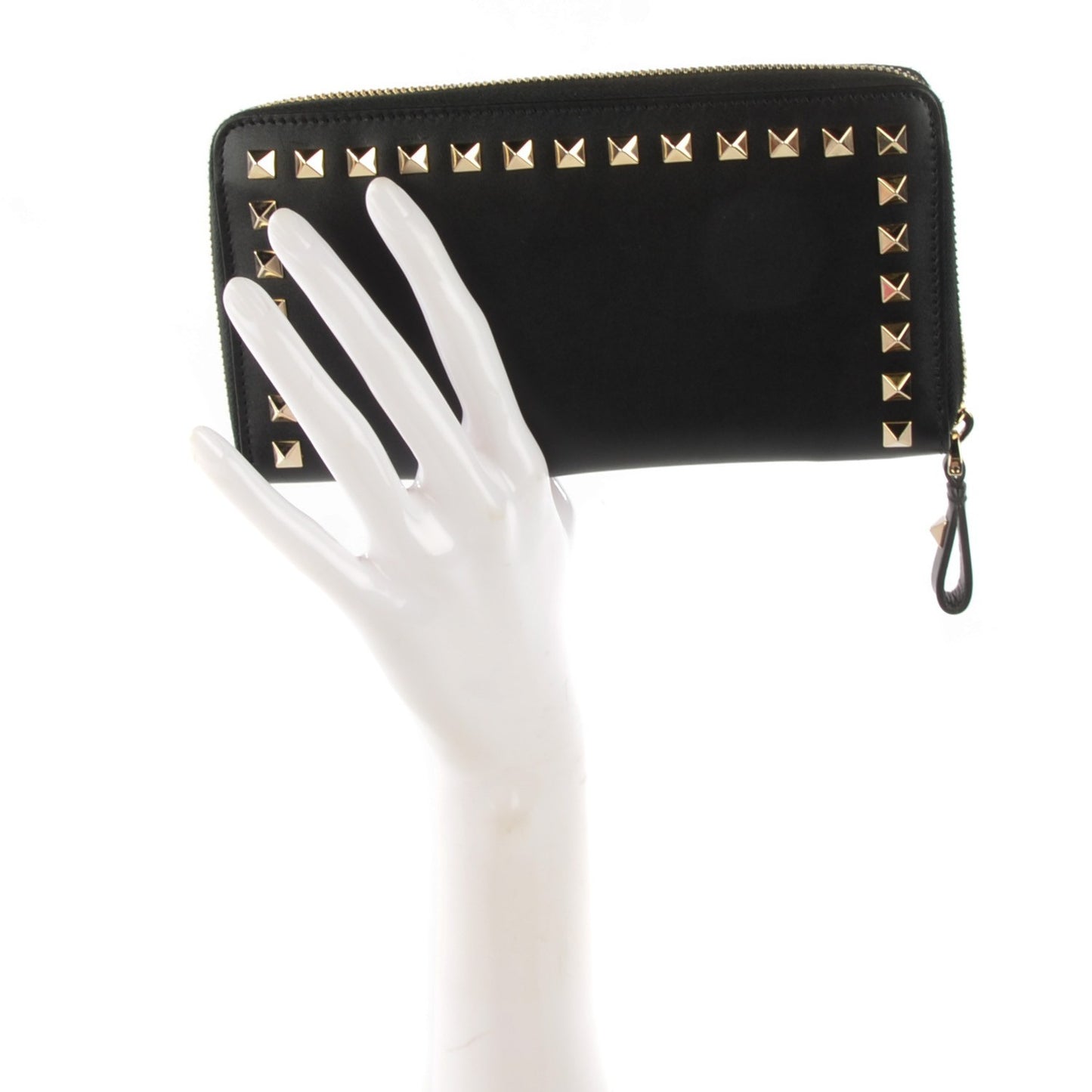 Calfskin Rockstud Zip Around Wallet Black