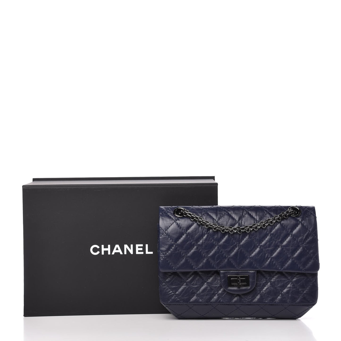 Aged Calfskin Quilted 2.55 Reissue 225 Flap Navy