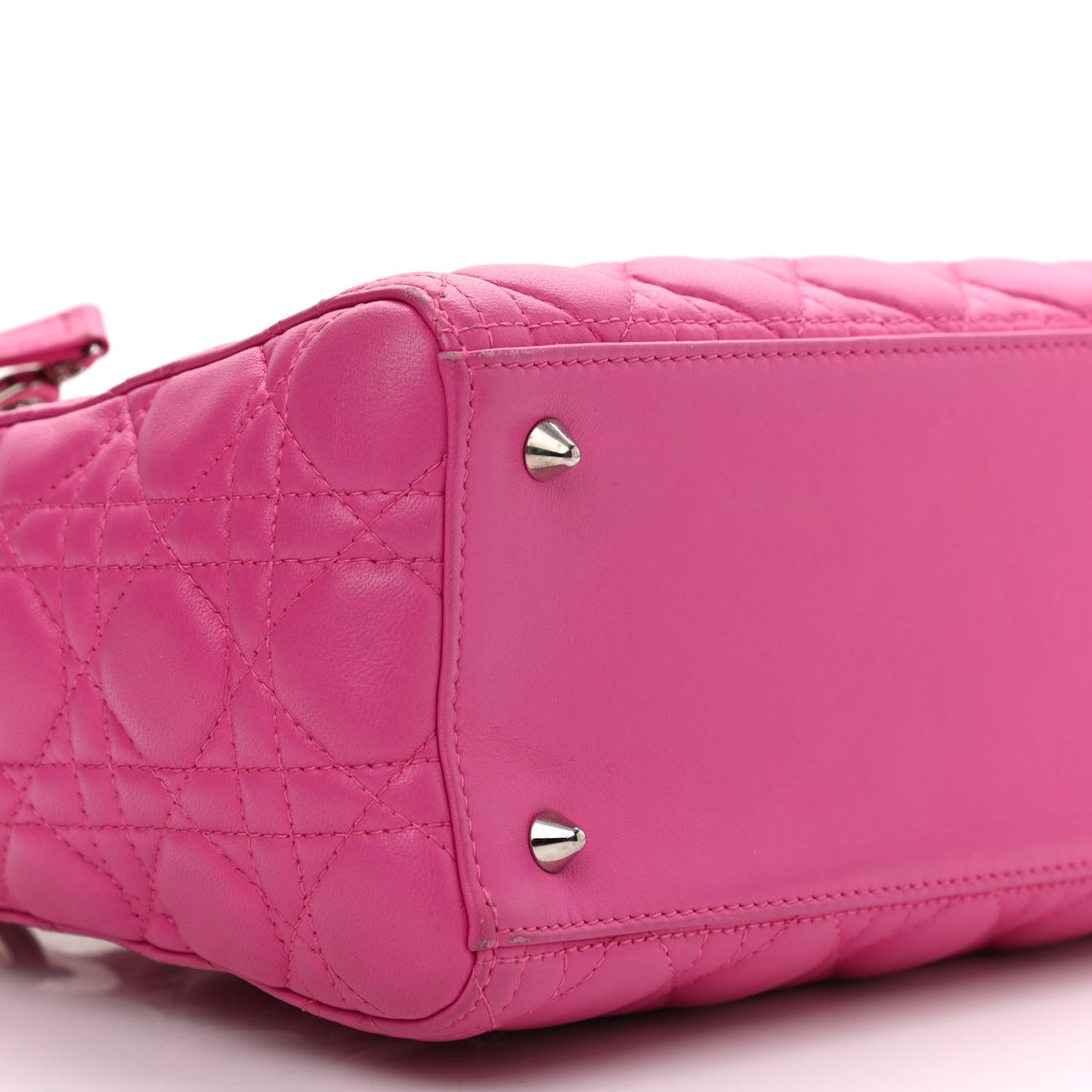 Lambskin Cannage Medium Lady Dior Fuchsia
