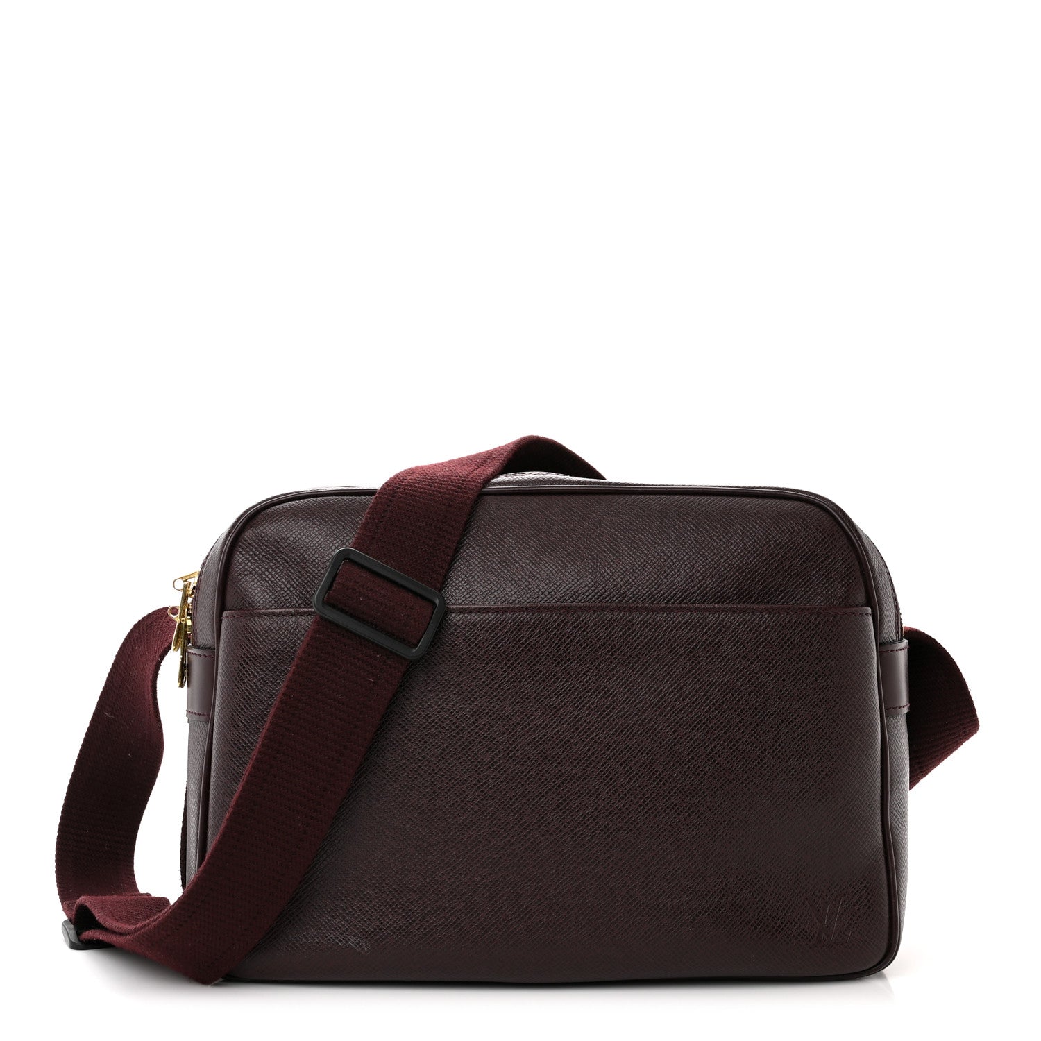 Louis Vuitton Taiga Reporter Messenger Acajou 1 of 12