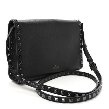 Valentino Garavani Pebbled Calfskin Monochrome Medium Rockstud Flip Lock Crossbody Bag Black 3 of 10