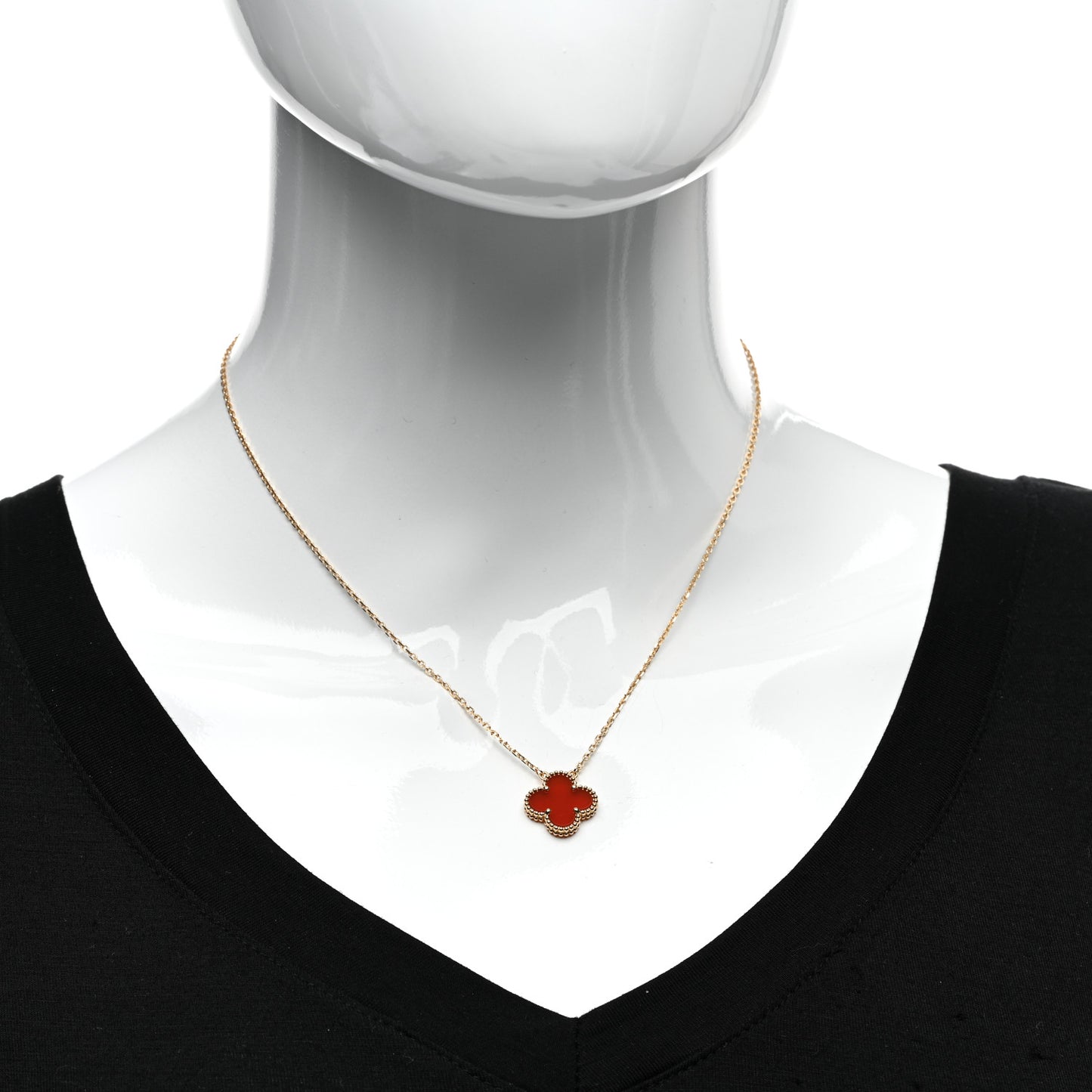 18K Yellow Gold Carnelian Vintage Alhambra Pendant Necklace