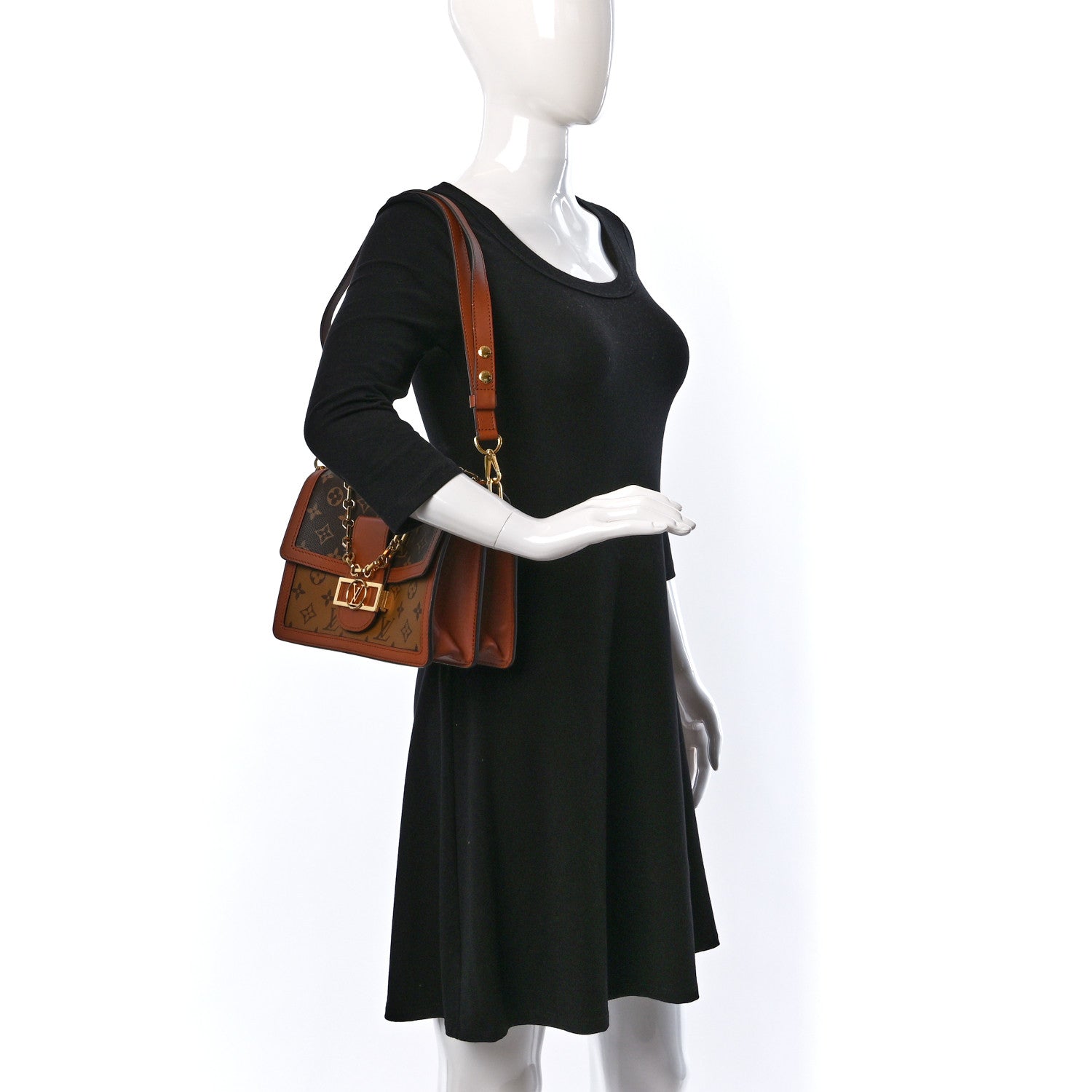 Louis Vuitton Reverse Monogram Dauphine MM 2 of 8