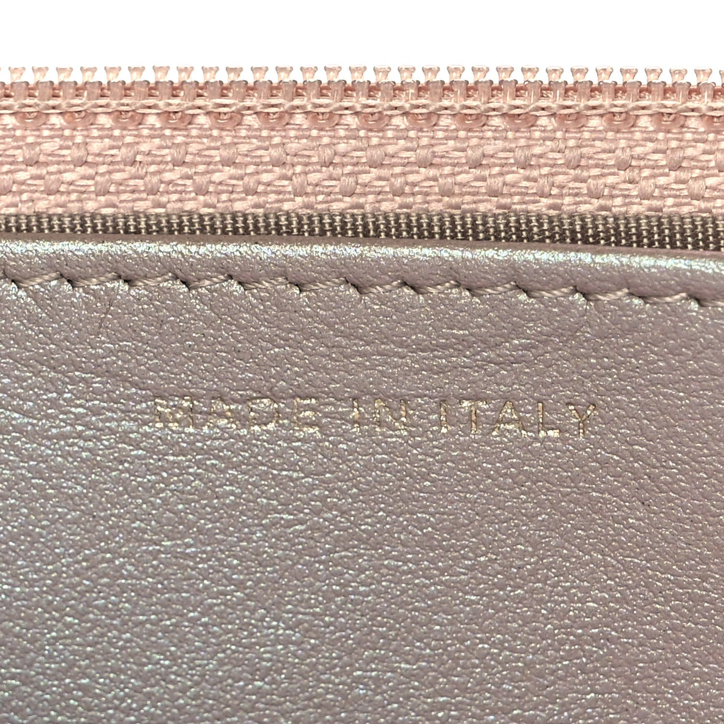 Iridescent Caviar Quilted Wallet On Chain WOC Beige