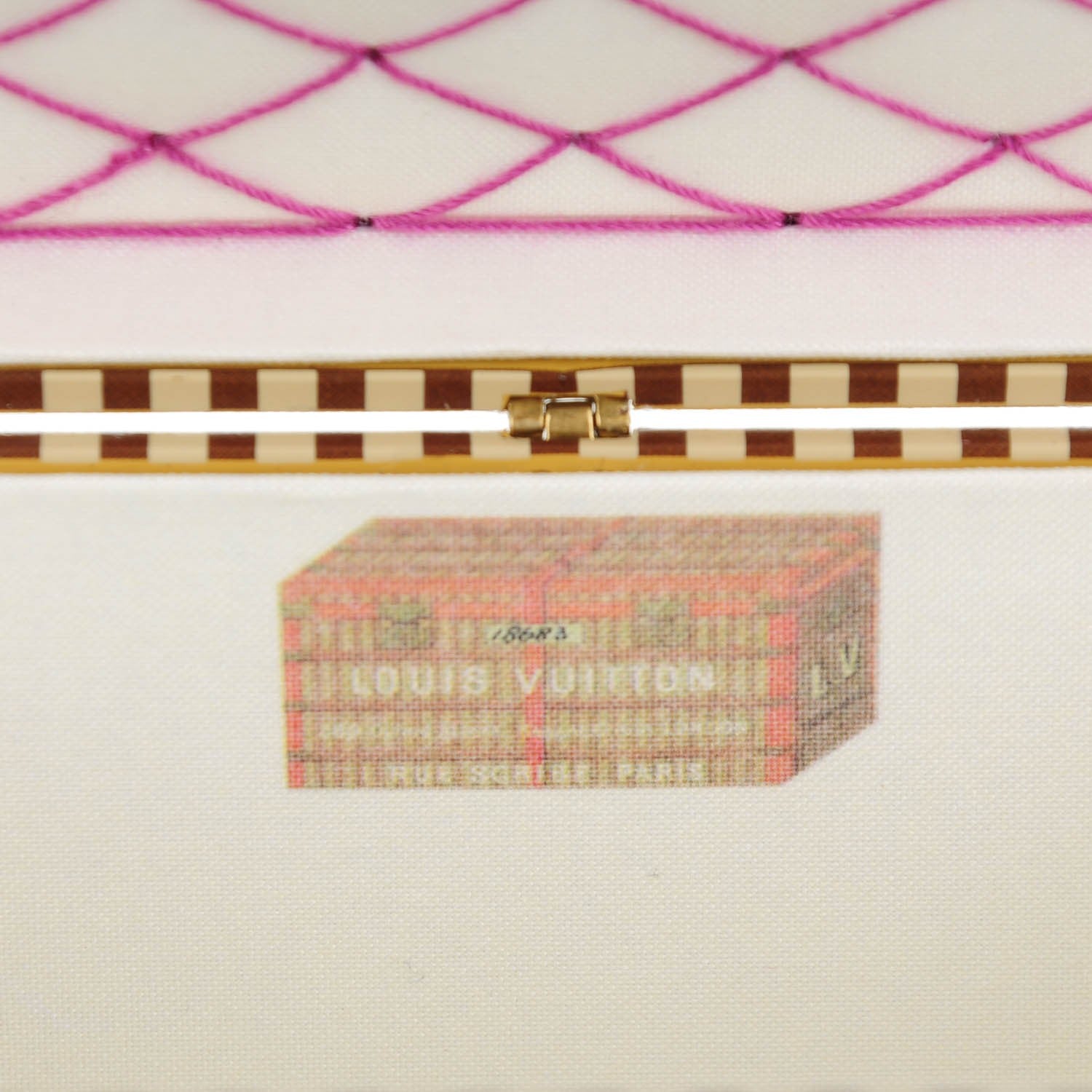 Louis Vuitton Birthday Malle Courrier Trunk Paperweight 6 of 7