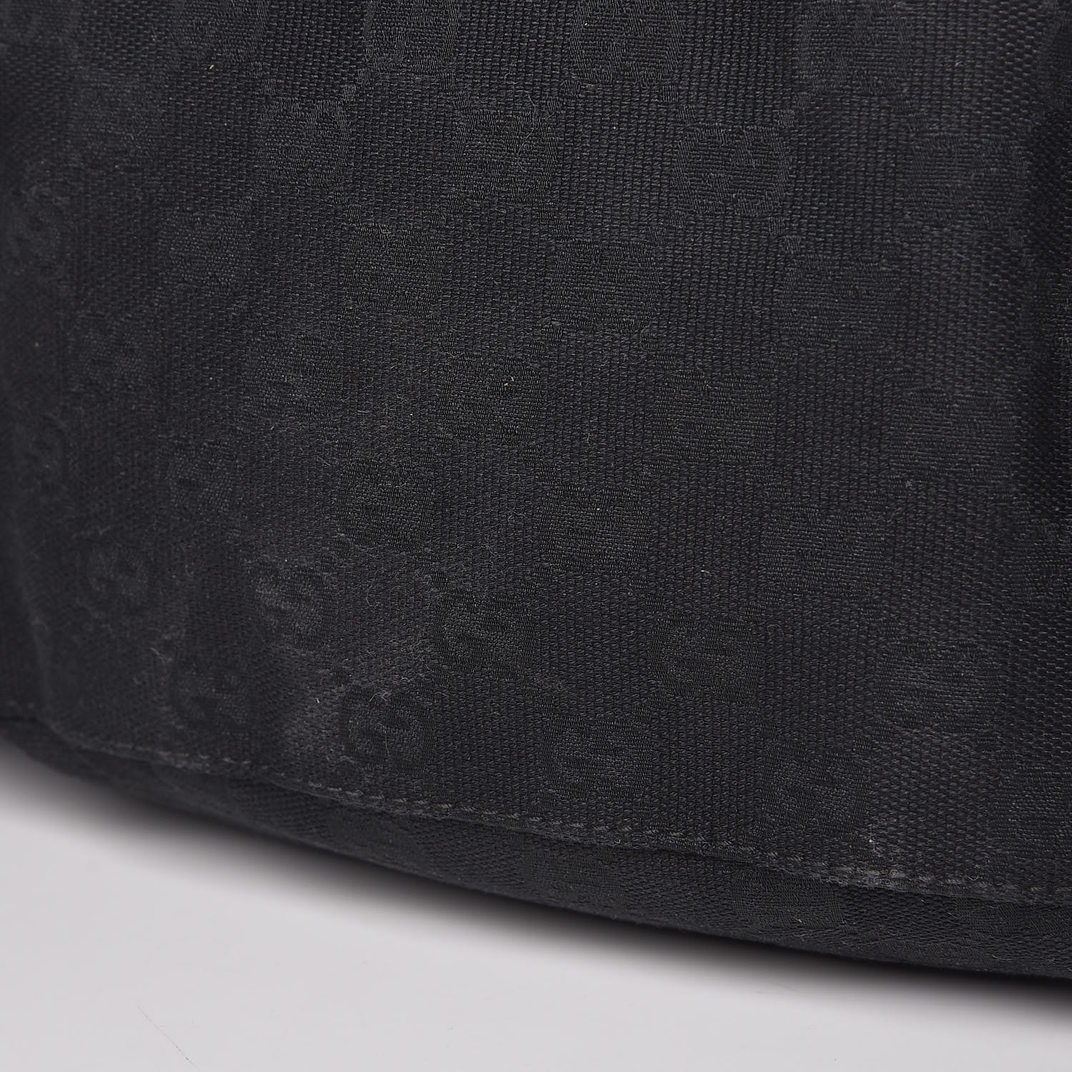 Gucci Monogram Medium Pelham Shoulder Bag Black 8 of 8