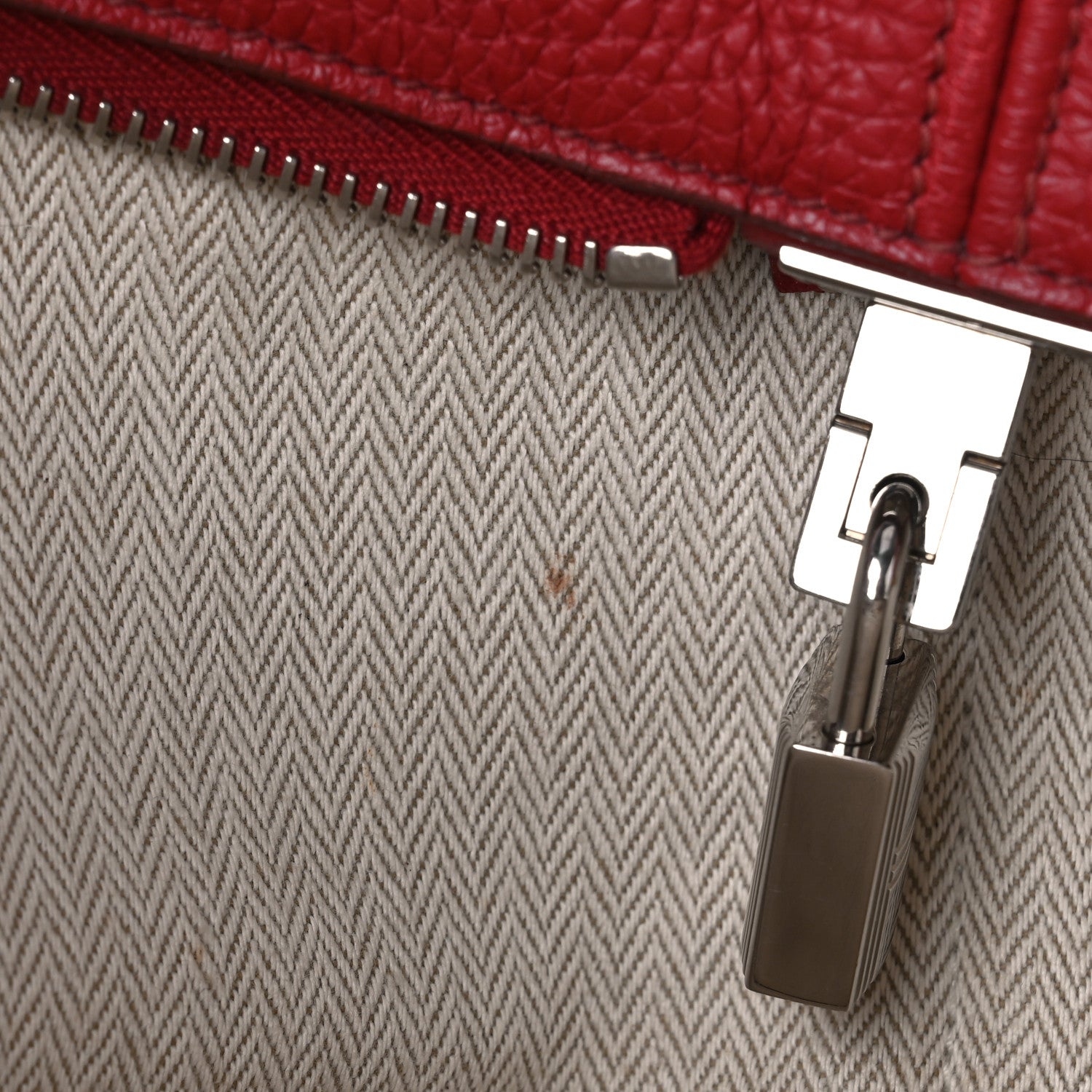 Hermes Taurillon Clemence Victoria II 35 Rouge Garance 12 of 13