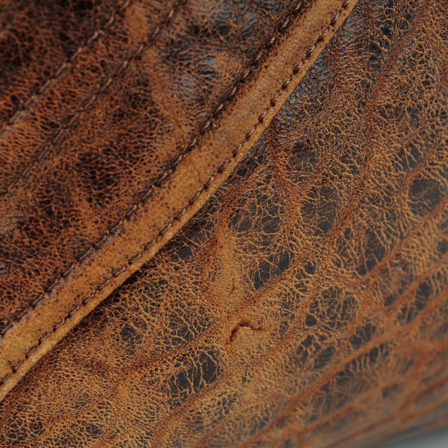 Nappa Nuvolata Spy Cognac