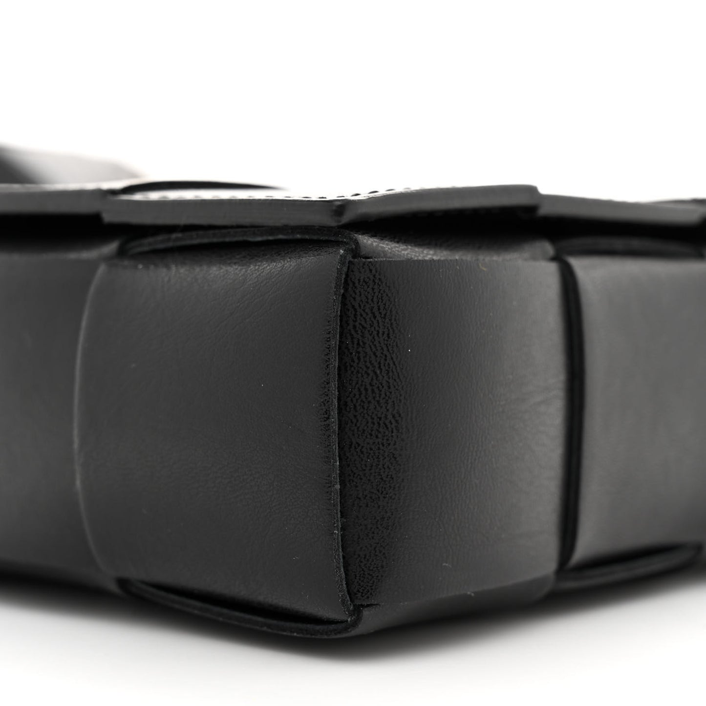 Calfskin Maxi Intreccio Cassette With Strap Bag Black