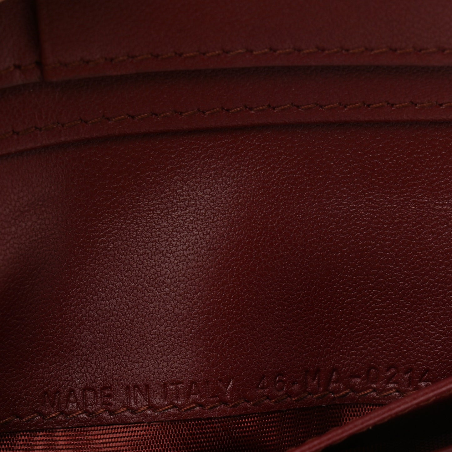 Grained Calfskin Supple Cannage Caro Dahlia Wallet Red
