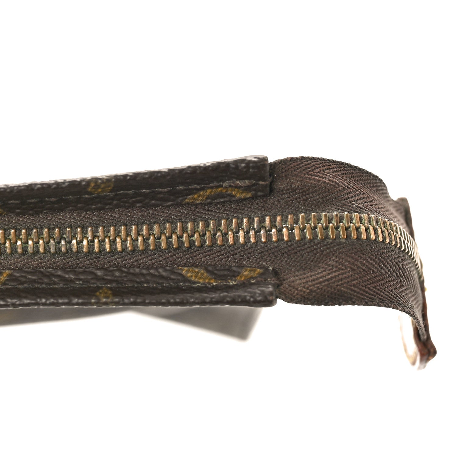 Louis Vuitton Monogram Toiletry Pouch 26 8 of 12