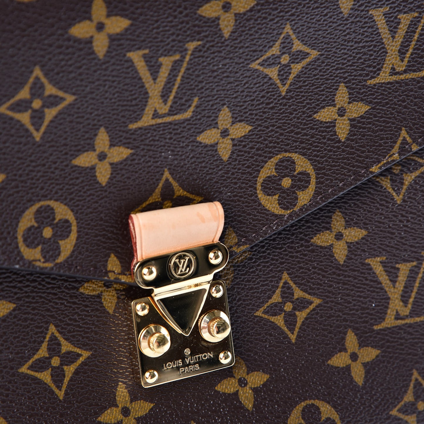 Monogram Pochette Metis