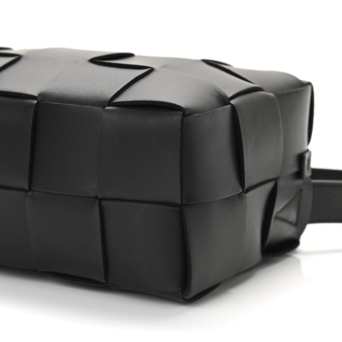 Lambskin Maxi Intrecciato Brick Cassette Bag Black