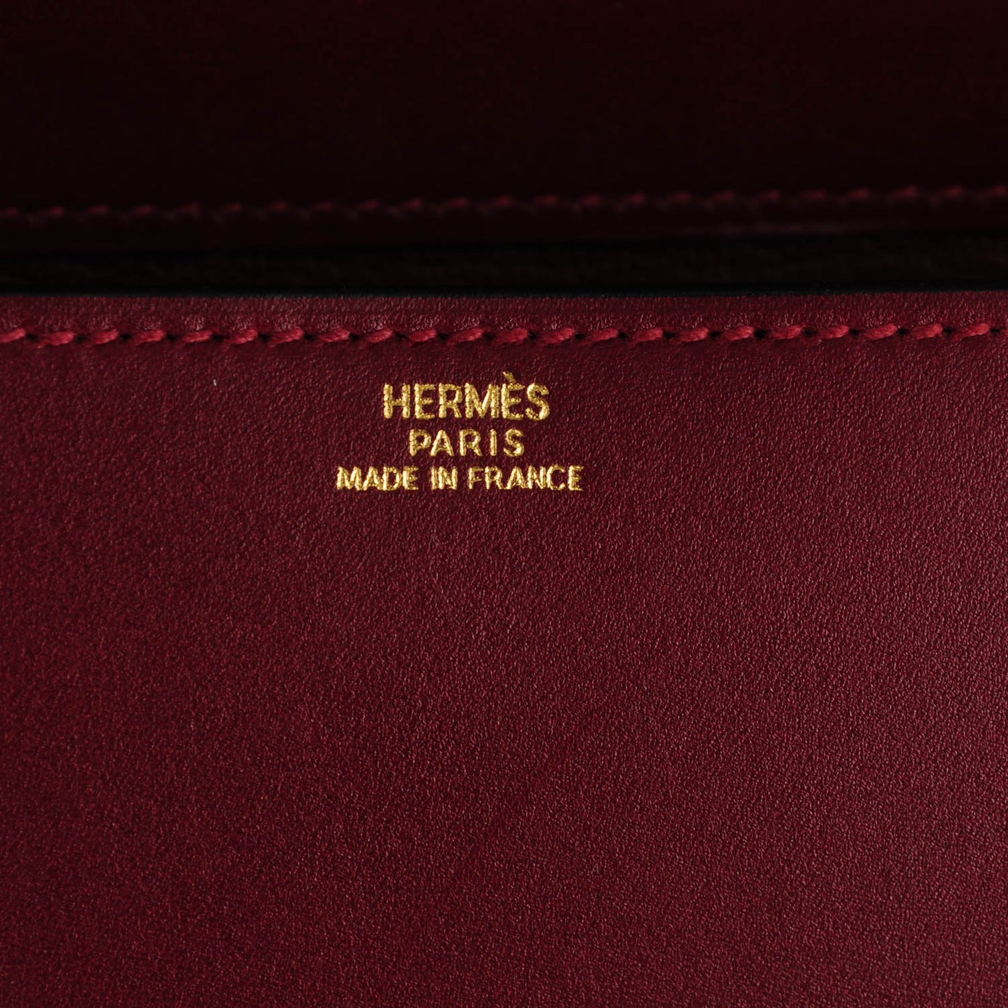 Tadelakt Medor 23 Clutch Rouge H