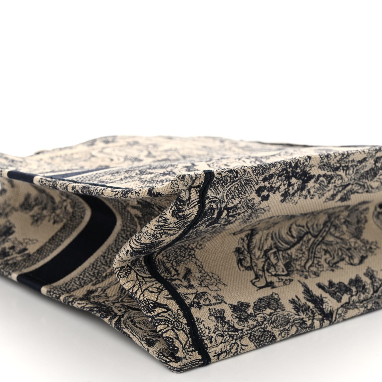 Christian Dior Canvas Embroidered Large Dioriviera Toile De Jouy Book Tote Black 8 of 10